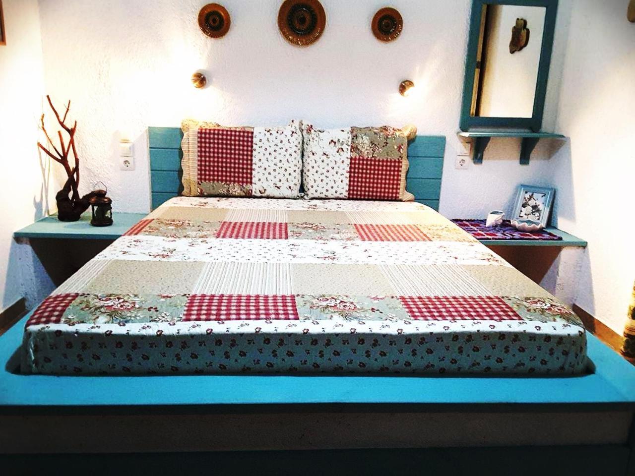 Spiros Rooms Panormos  الغرفة الصورة